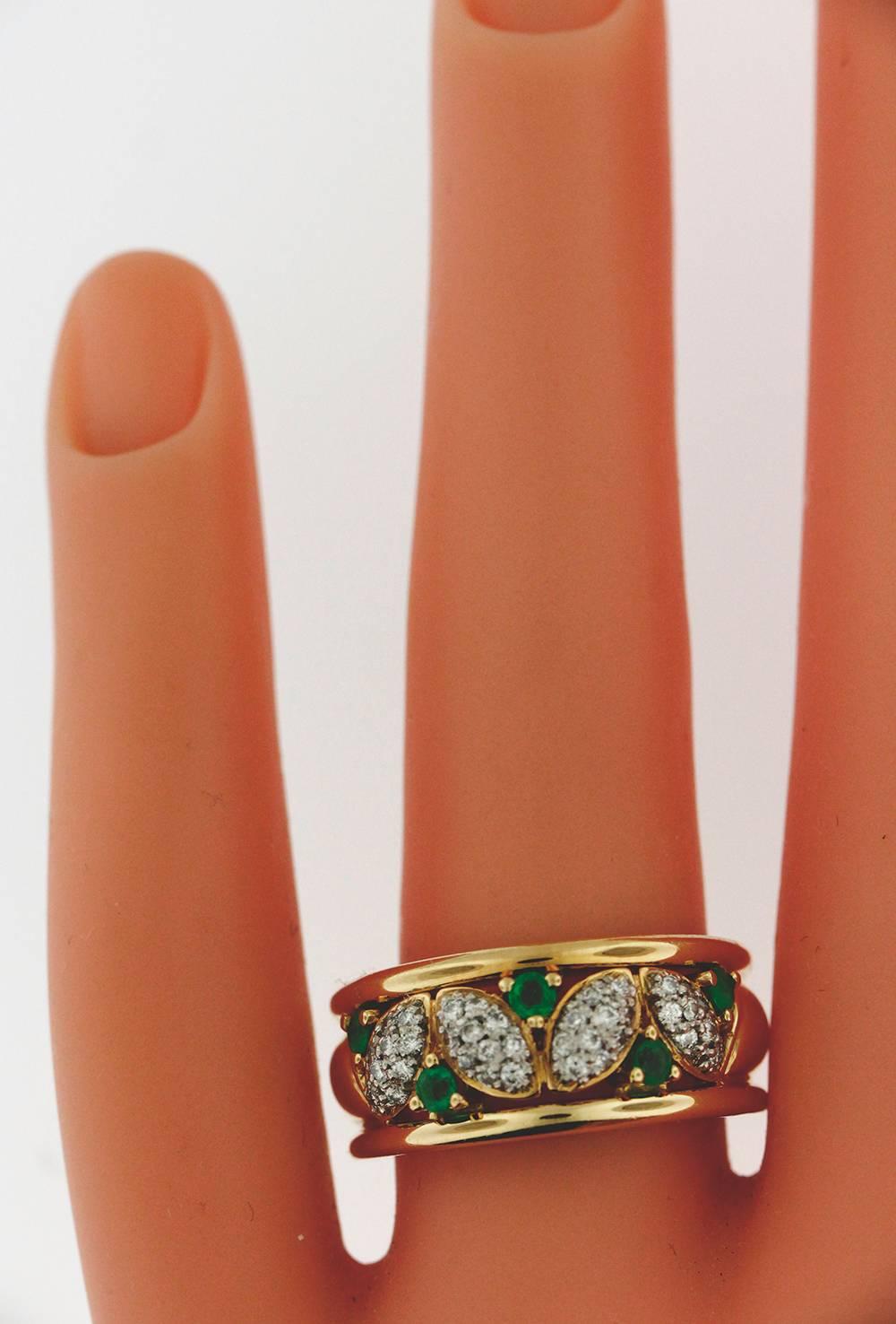 Birks diamond emerald gold Platinum Gold Ring  For Sale 3