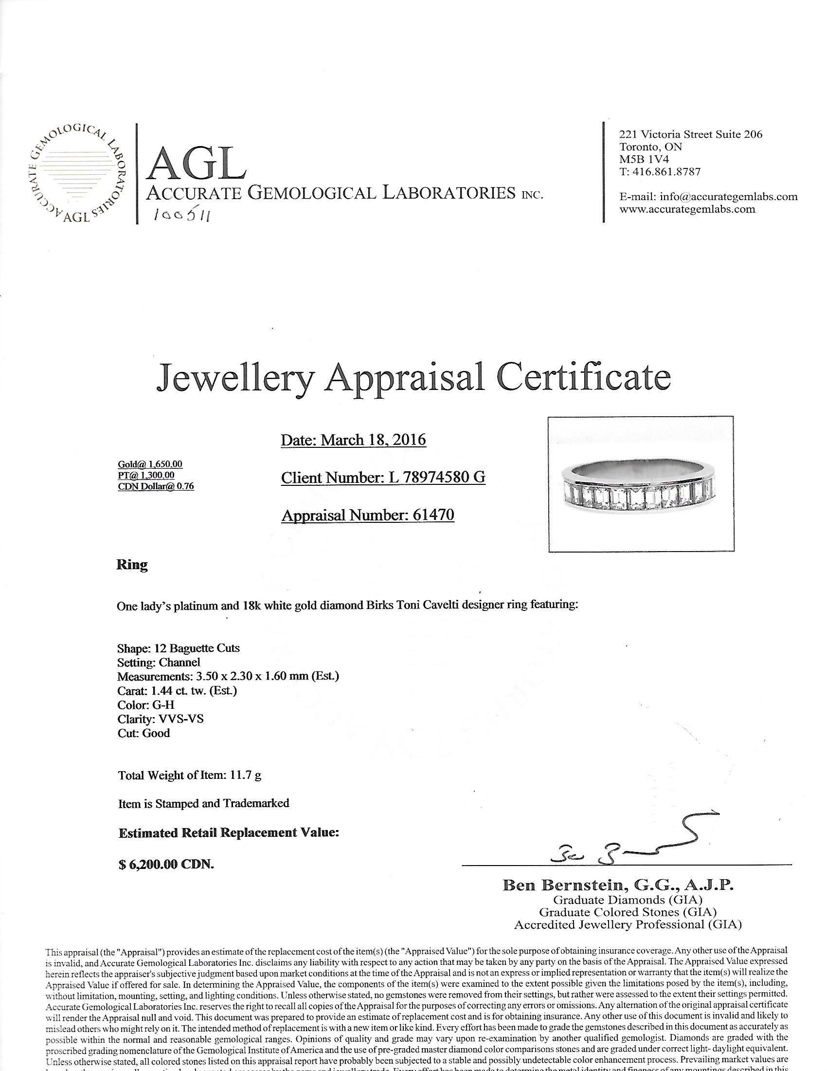 Toni Cavelti Diamond Platinum Ring    In Excellent Condition In Toronto, Ontario