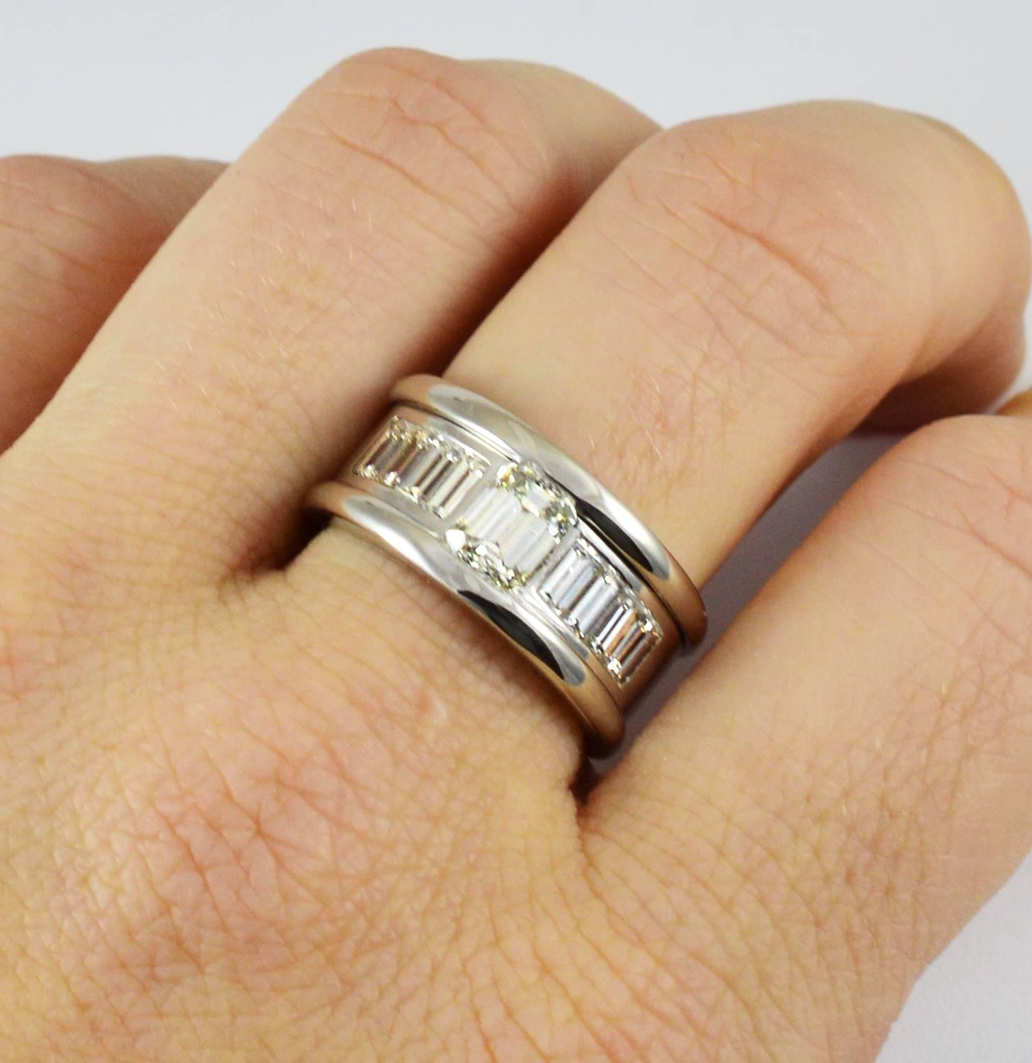 Women's Platinum Diamond Band Ring For Sale