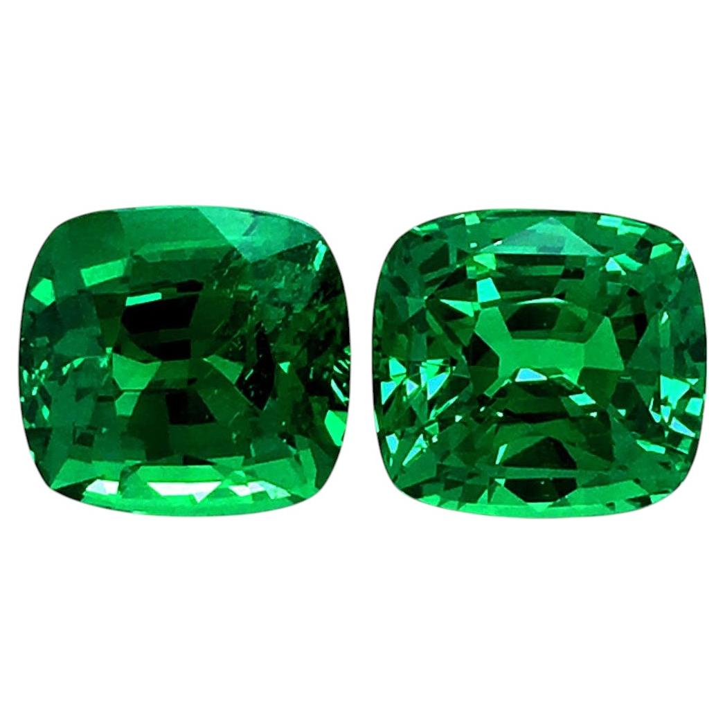 Natural Fine Gem Tsavorite Matching Pair 4.55 carats with GIA Report For Sale