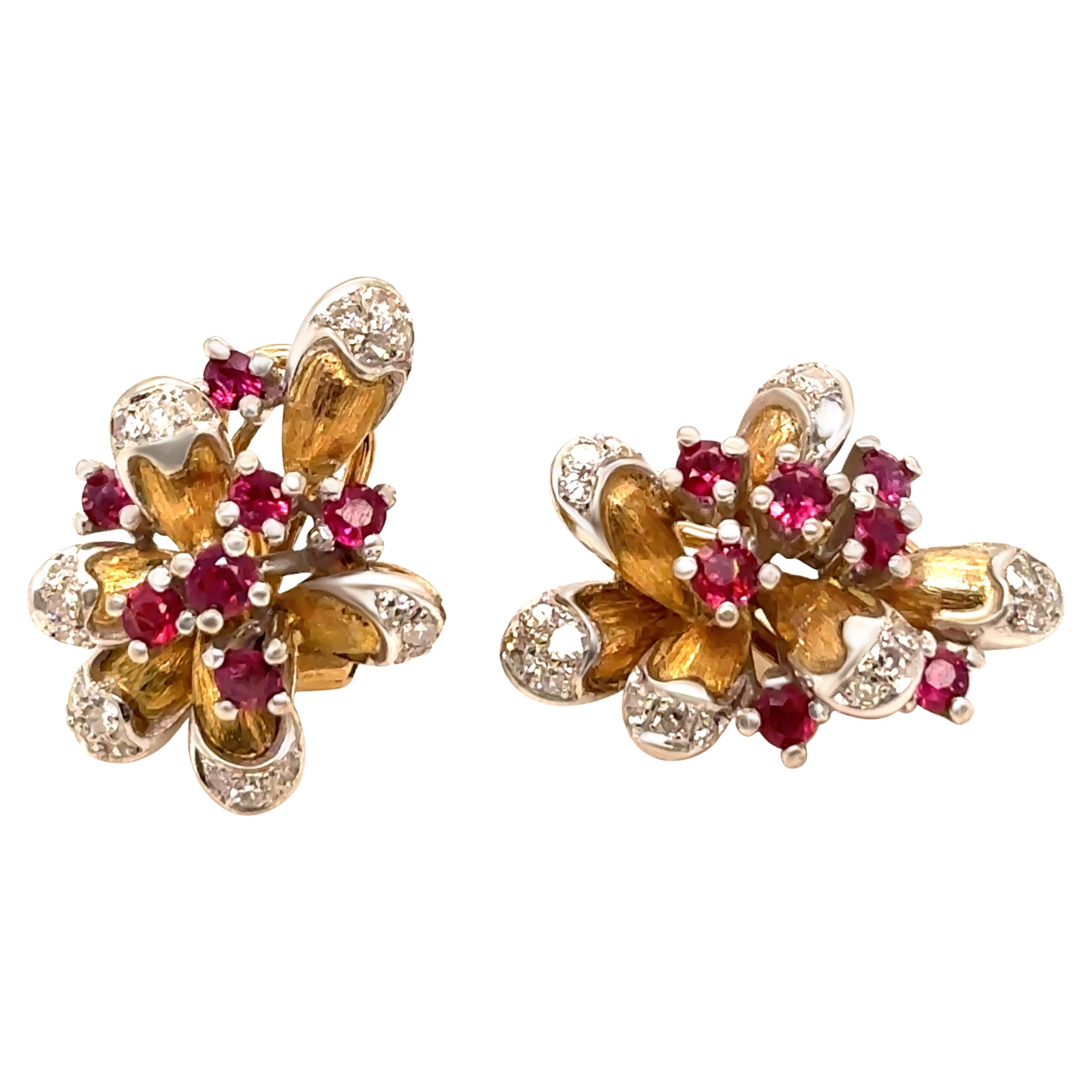 Orecchini in oro giallo e bianco 14ct con rubino e diamanti 1,80ct - 12,4g in vendita