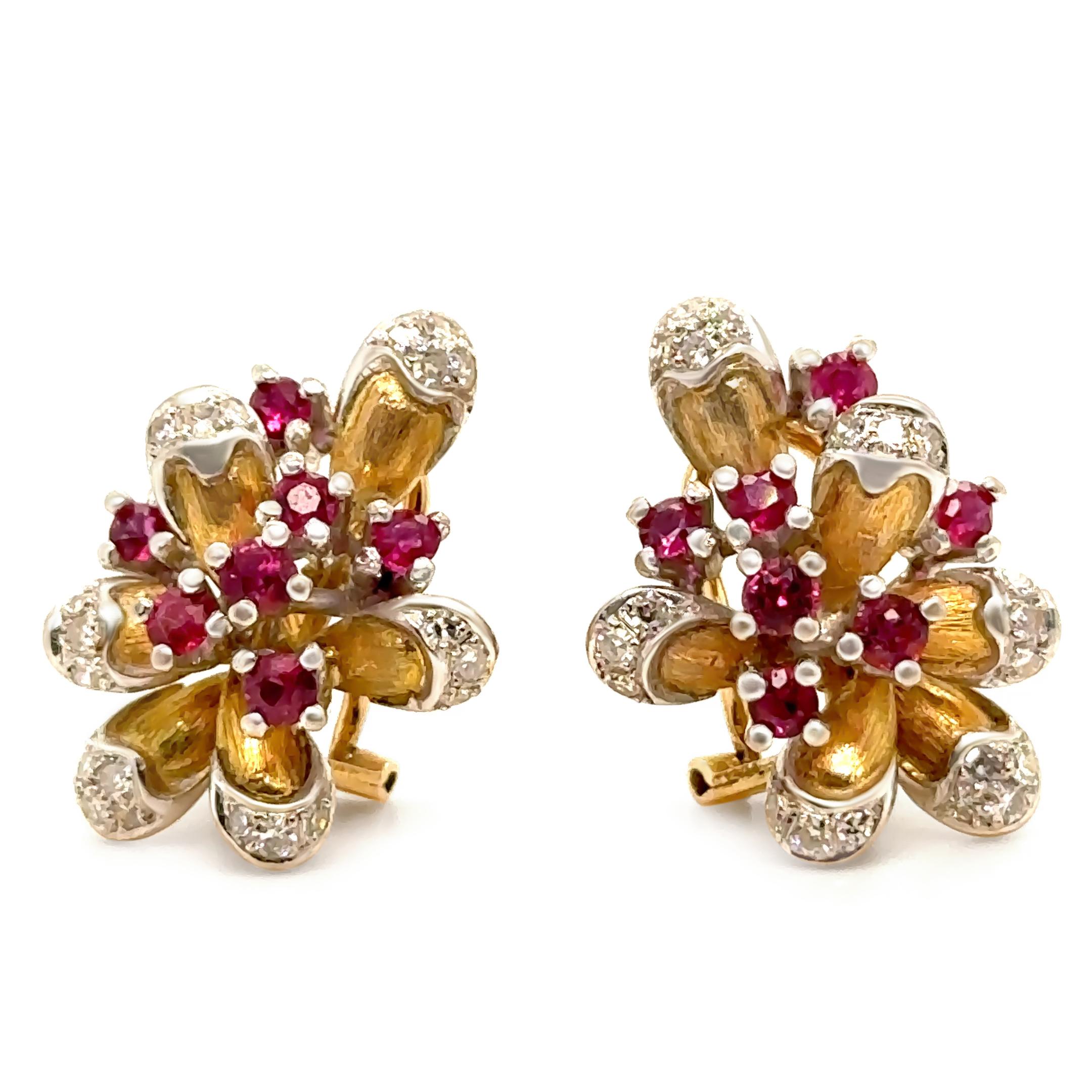 Orecchini in oro giallo e bianco 14ct con rubino e diamanti 1,80ct - 12,4g in vendita 1