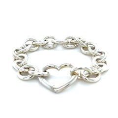 Tiffany & Co. Bracciale vintage in argento sterling con chiusura a cuore e maglie rotonde, 45,19 g