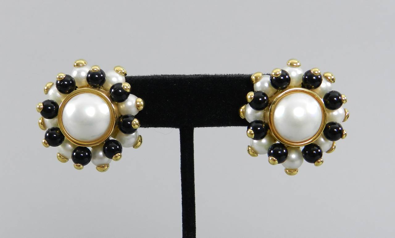 Women's Verdura Pearl Onyx Gold Bead Clip Earrings