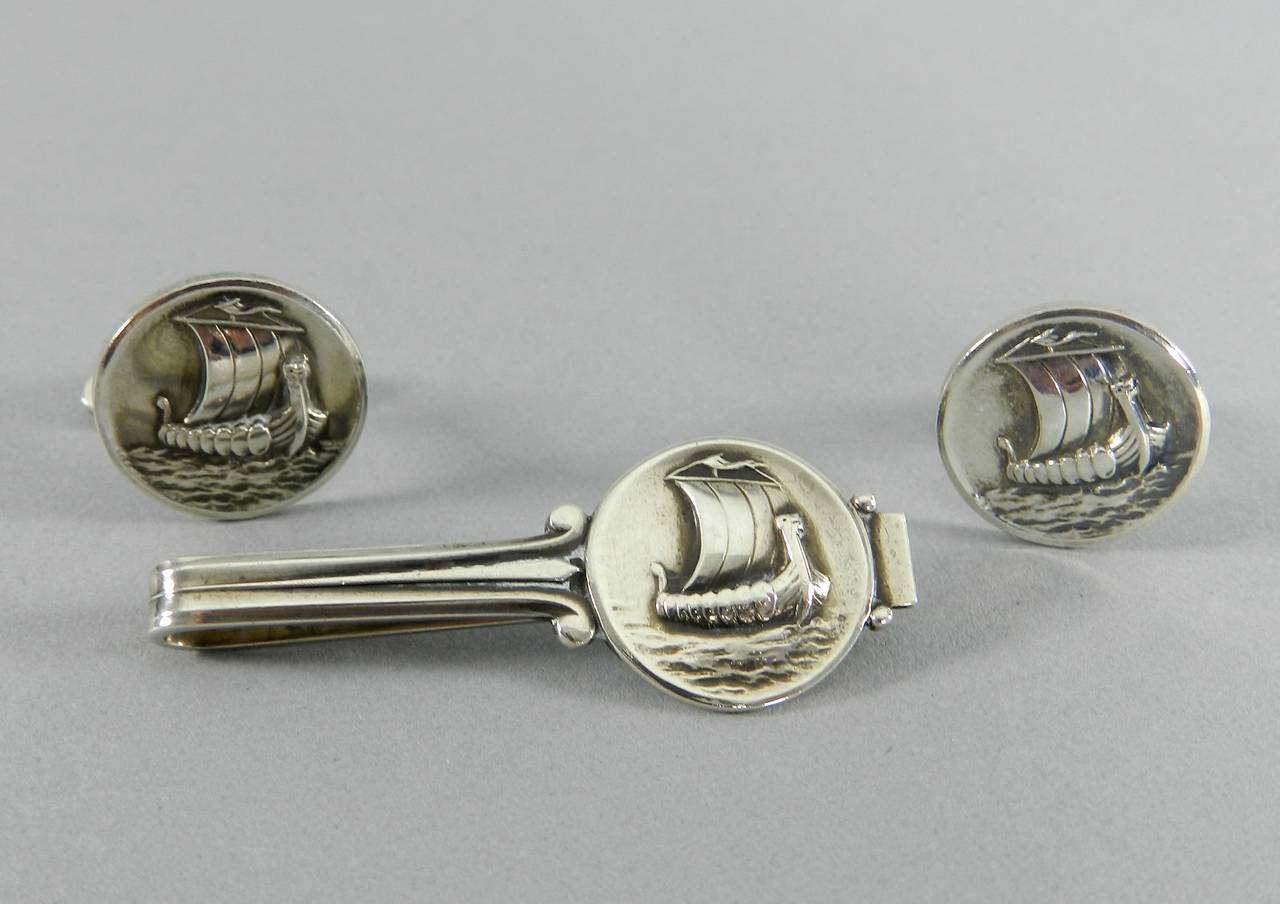 Georg Jensen sterling silver cufflinks and tie bar set.  Design #50 originally designed in 1930 by Harald Nielsen.  Excellent pre-owned condition. Cufflinks are 7/8
