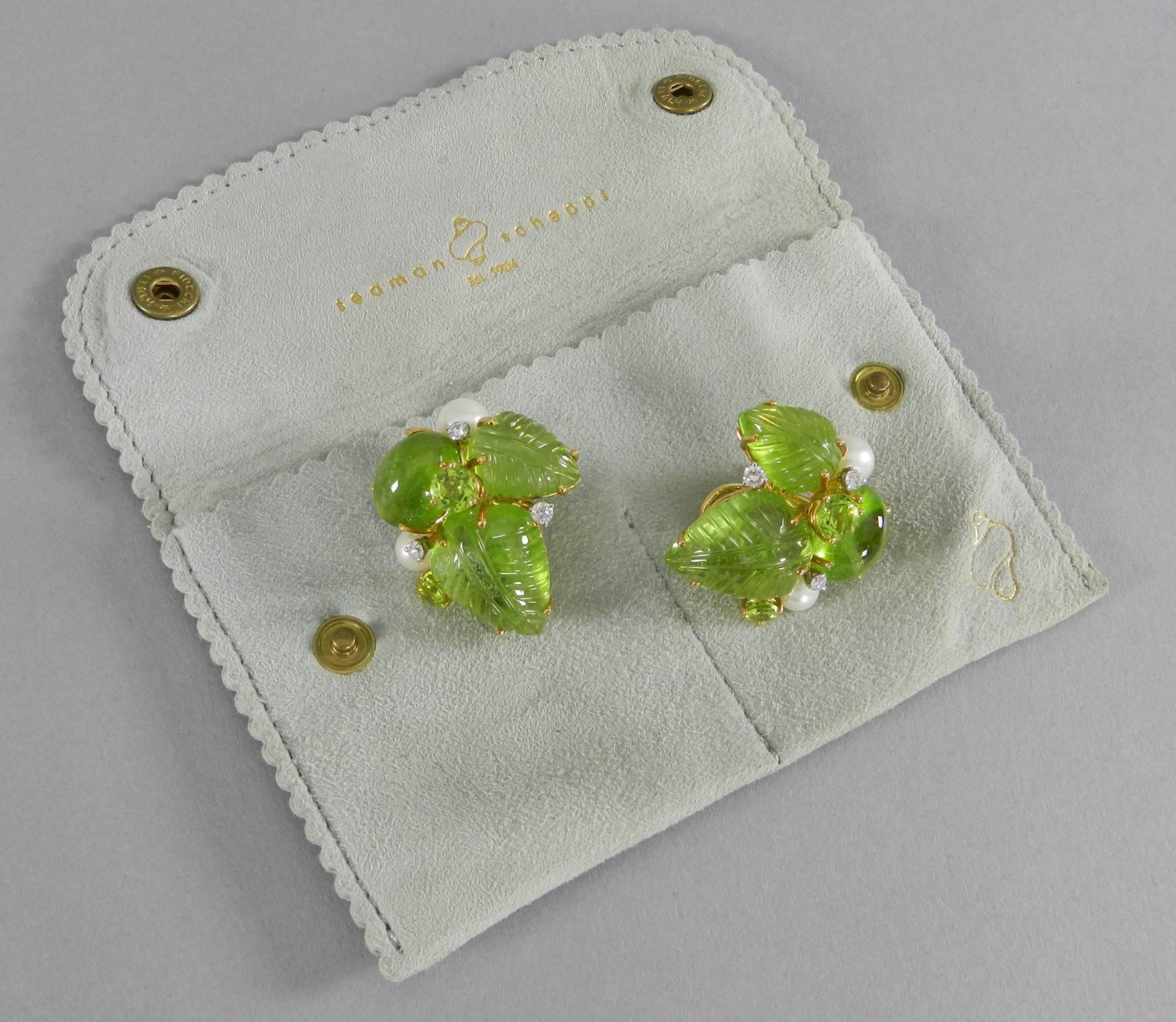 Seaman Schepps Peridot Bubble Diamonds Yellow Gold Cluster Leaf Earrings In Excellent Condition In Toronto, Ontario