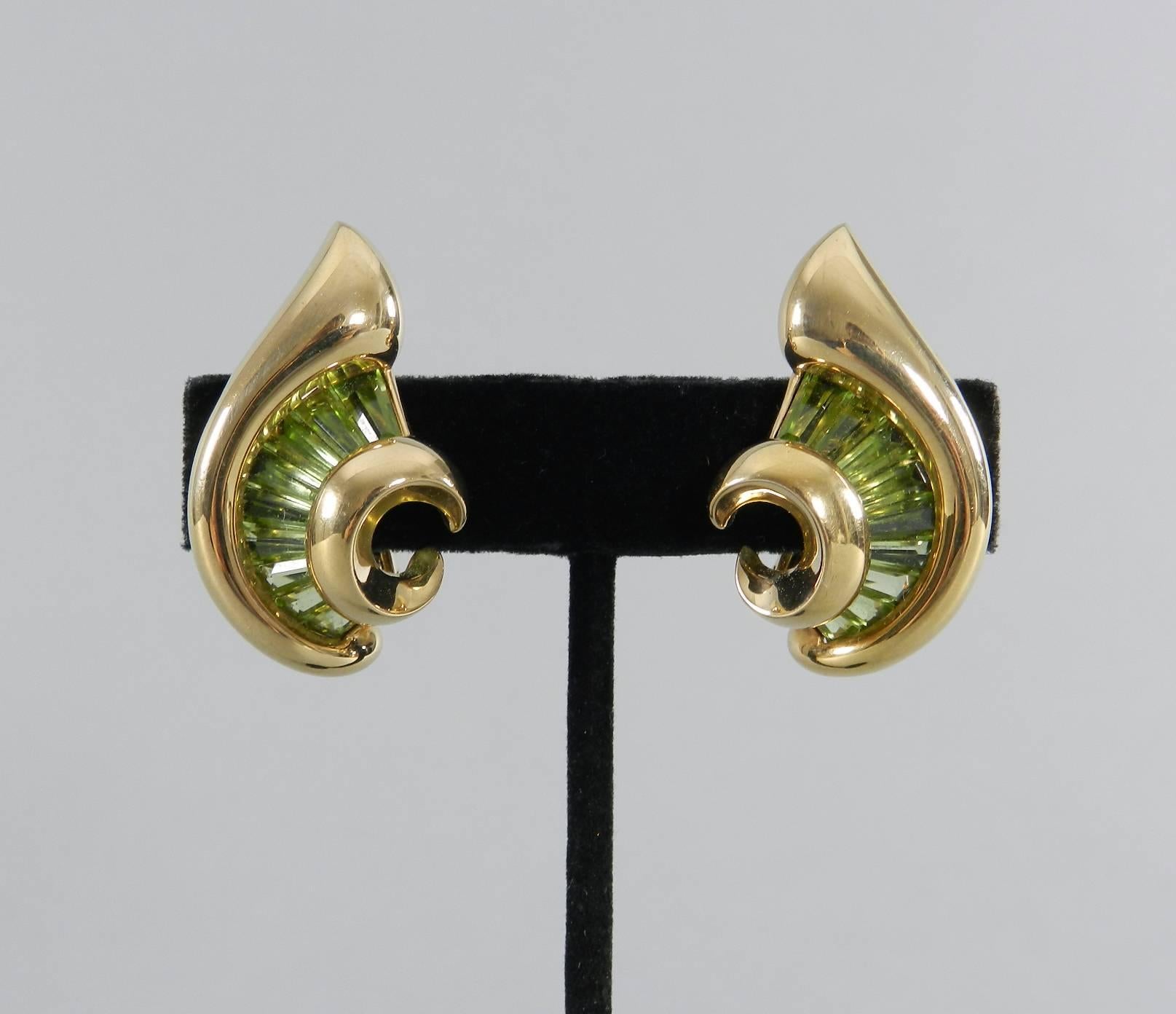 Verdura Green Tourmaline Gold Swirl Clip Earrings 2