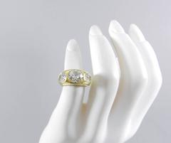 Fred Leighton Diamond Gold Three-Stone Ring