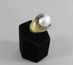 18 Karat Gold Baroque South Sea Pearl Diamond Snake Ring