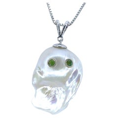 Darling Phantom: Green Tsavorite Baroque Pearl Ghost Pendant in 18K White Gold