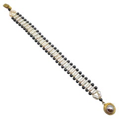 Baroque Rice & Grey Pearl Ladder Bracelet with Pink Mabe Clasp in Gold Plate
