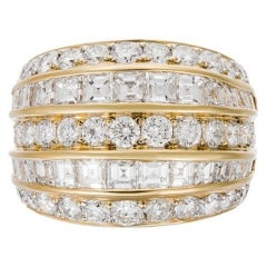 Important Diamond Gold Fashion Ring