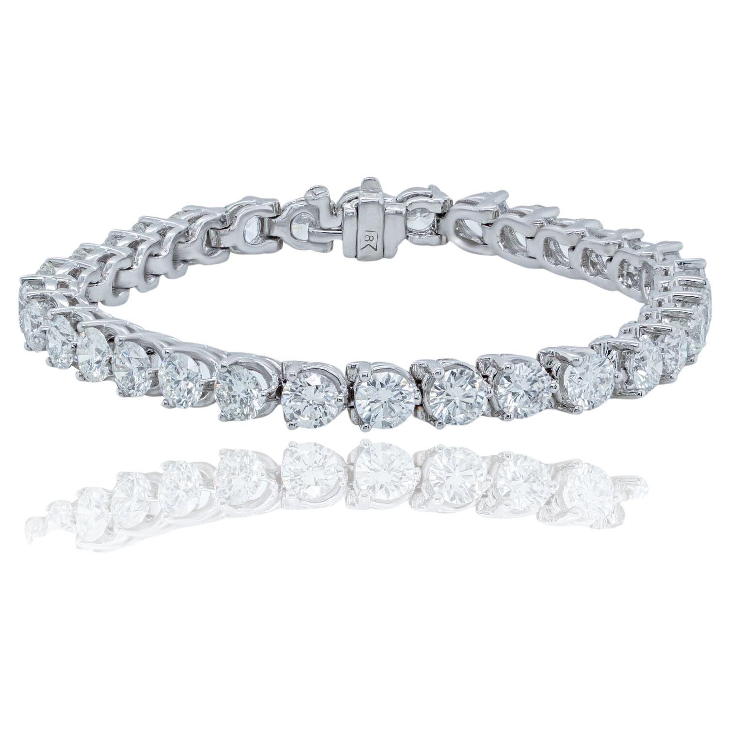 Diana M. 18kt white gold tennis bracelet with 7.85 cts tw of round diamonds  For Sale