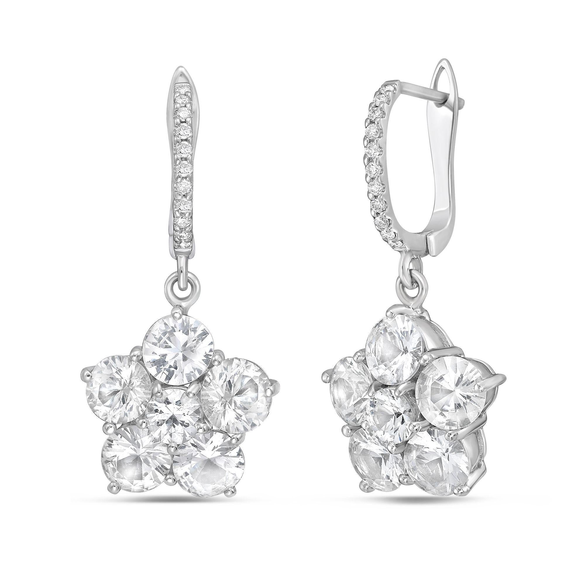 Taglio rotondo Diana M 5,55cts Zaffiro e 0,13cts Diamante Orecchini a goccia in vendita