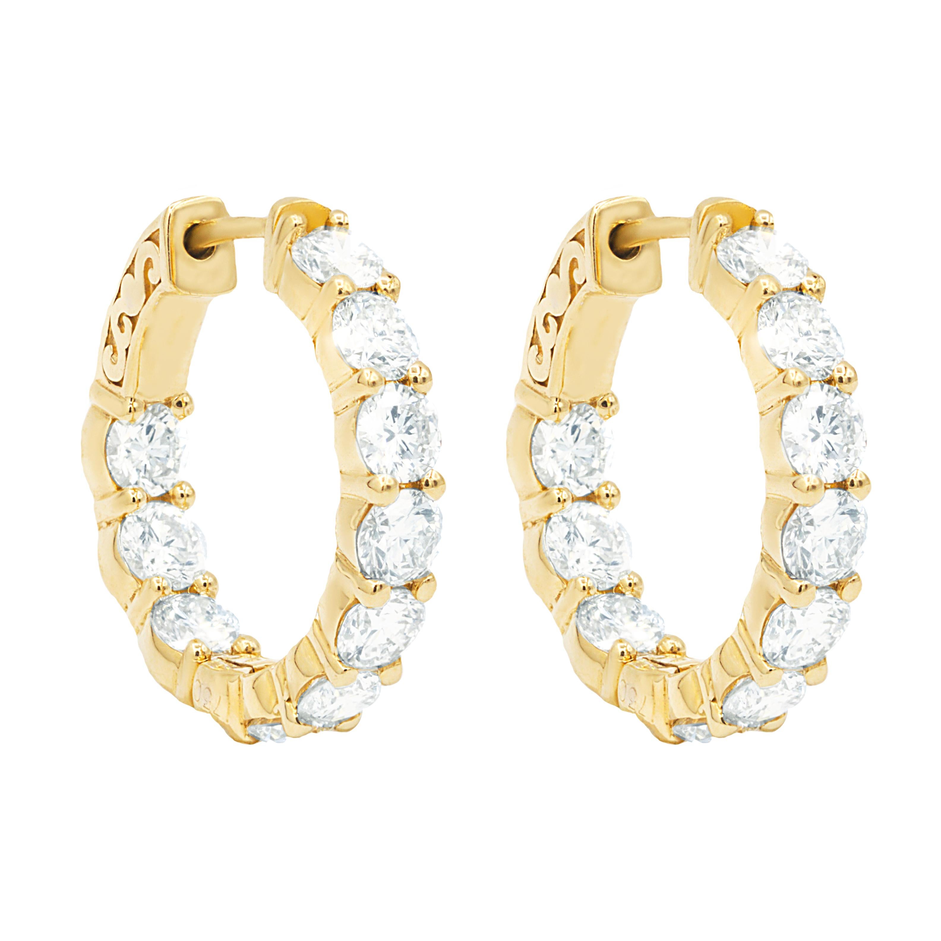 A&M. Custom 4.25 Cts. Créoles en or jaune 18K avec diamants Neuf - En vente à New York, NY