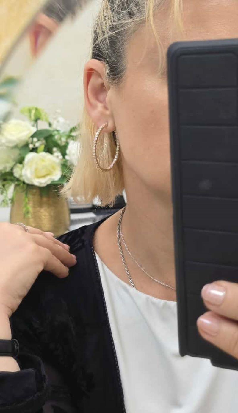 Diana M. I. Custom 5.00 carati. Orecchini a cerchio con diamanti in oro giallo 14K In condizioni Nuovo in vendita a New York, NY