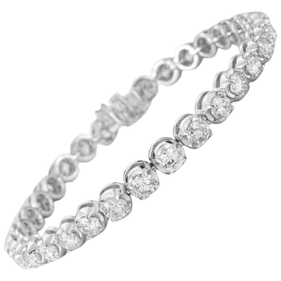 Diamond White Gold Tennis Bracelet For Sale