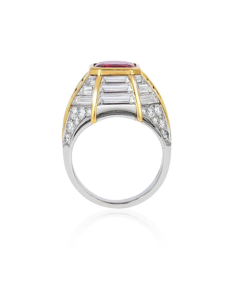 Retro Ruby Diamond Gold Cocktail Ring In Excellent Condition For Sale In New York, NY
