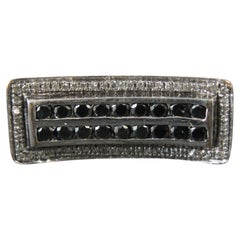 Estate 10K Black and White Diamond Ring .64 Ctw Size 8.5