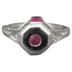 Delicado Anillo de Compromiso Art Decó 9k Rubí Diamante Talla 6.5