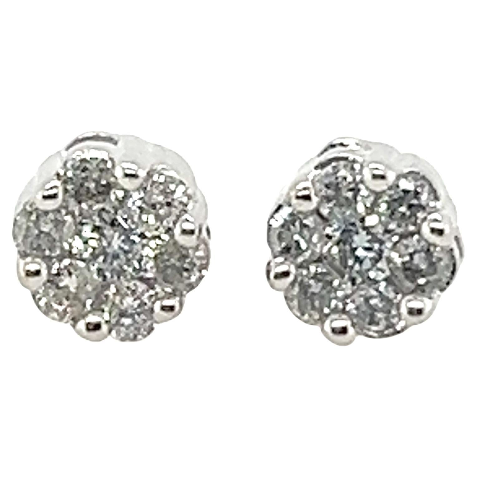 Orecchini con diamanti a grappolo F-H in oro bianco (40 carati)
