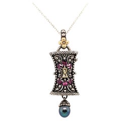 Barbara Bixby Anhänger-Verzierung in Schlüssellochform, 18 Karat, Edelstahl, 925er Silber, schwarze Perle, rosa Granat