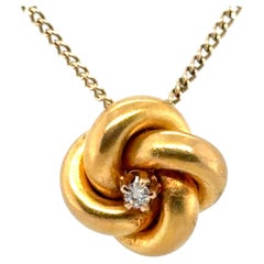 Ciondolo antico vittoriano con diamanti a forma di nodo d'amore, in oro giallo 10K, gioiello d'epoca