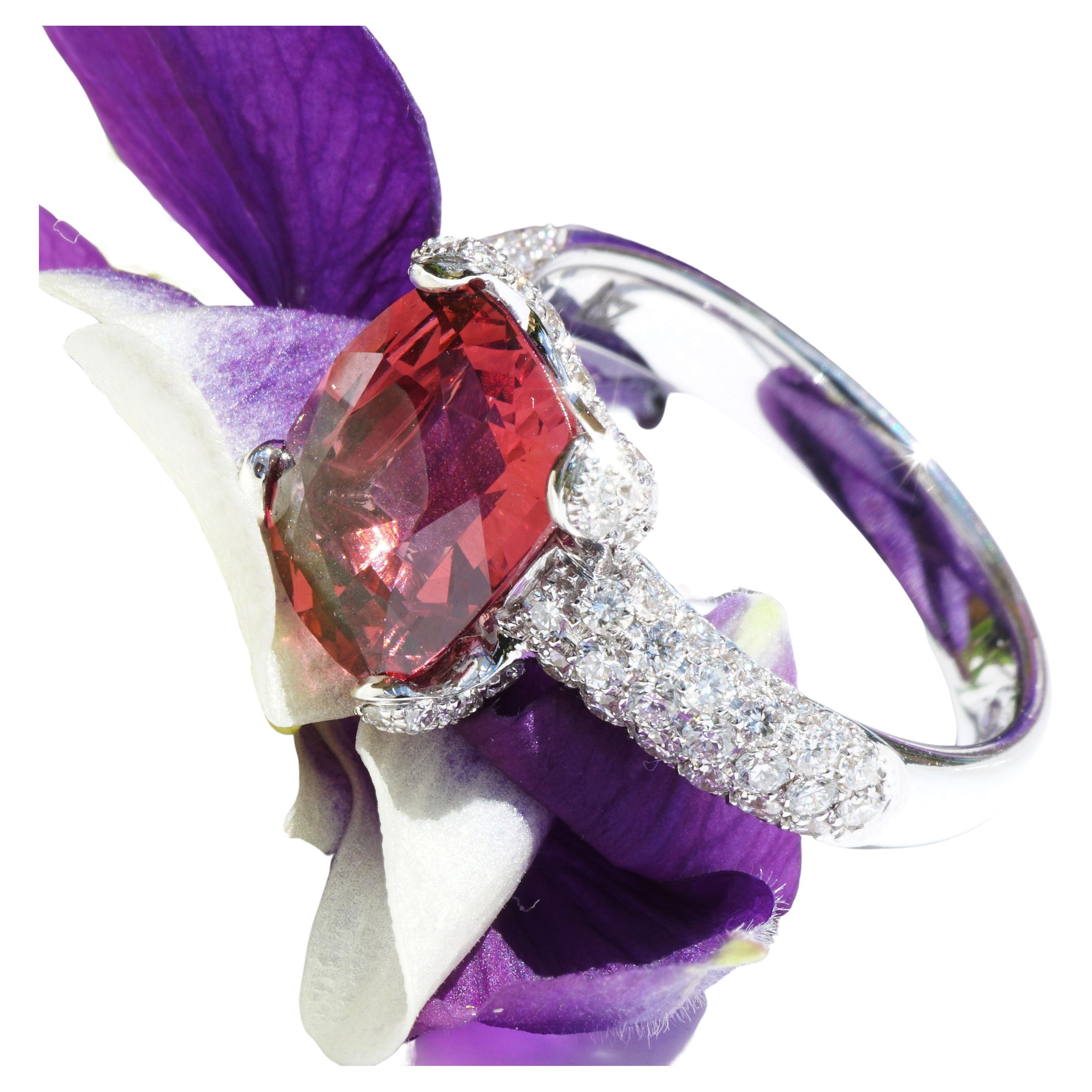 3.65 ct AAA+ Red Spinel Brilliant Ring  White Gold Mine Badachshan Afghanistan 