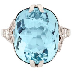 Antique Past Era Art Deco Aquamarine Diamond Gold Cocktail Ring