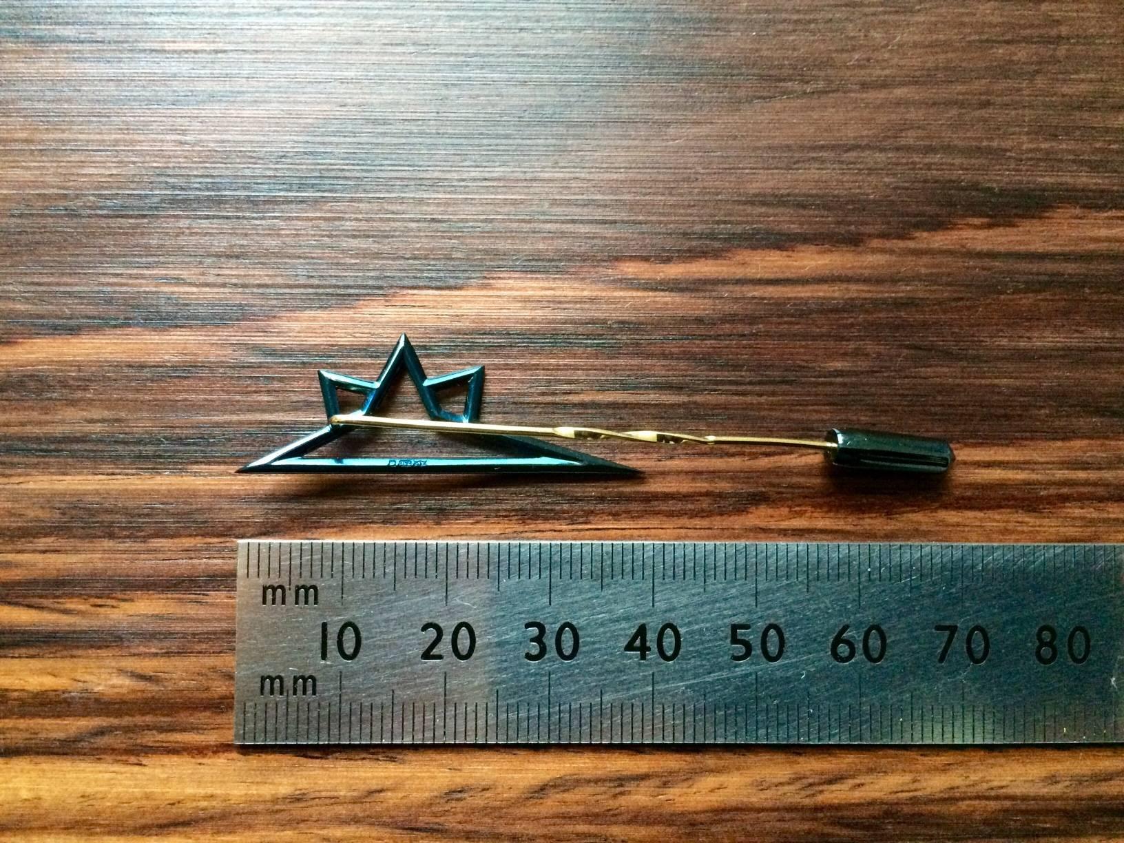 Ana de Costa for Rolls-Royce Yellow Gold Blue Enamel Large Star Pin In New Condition For Sale In London, Kent