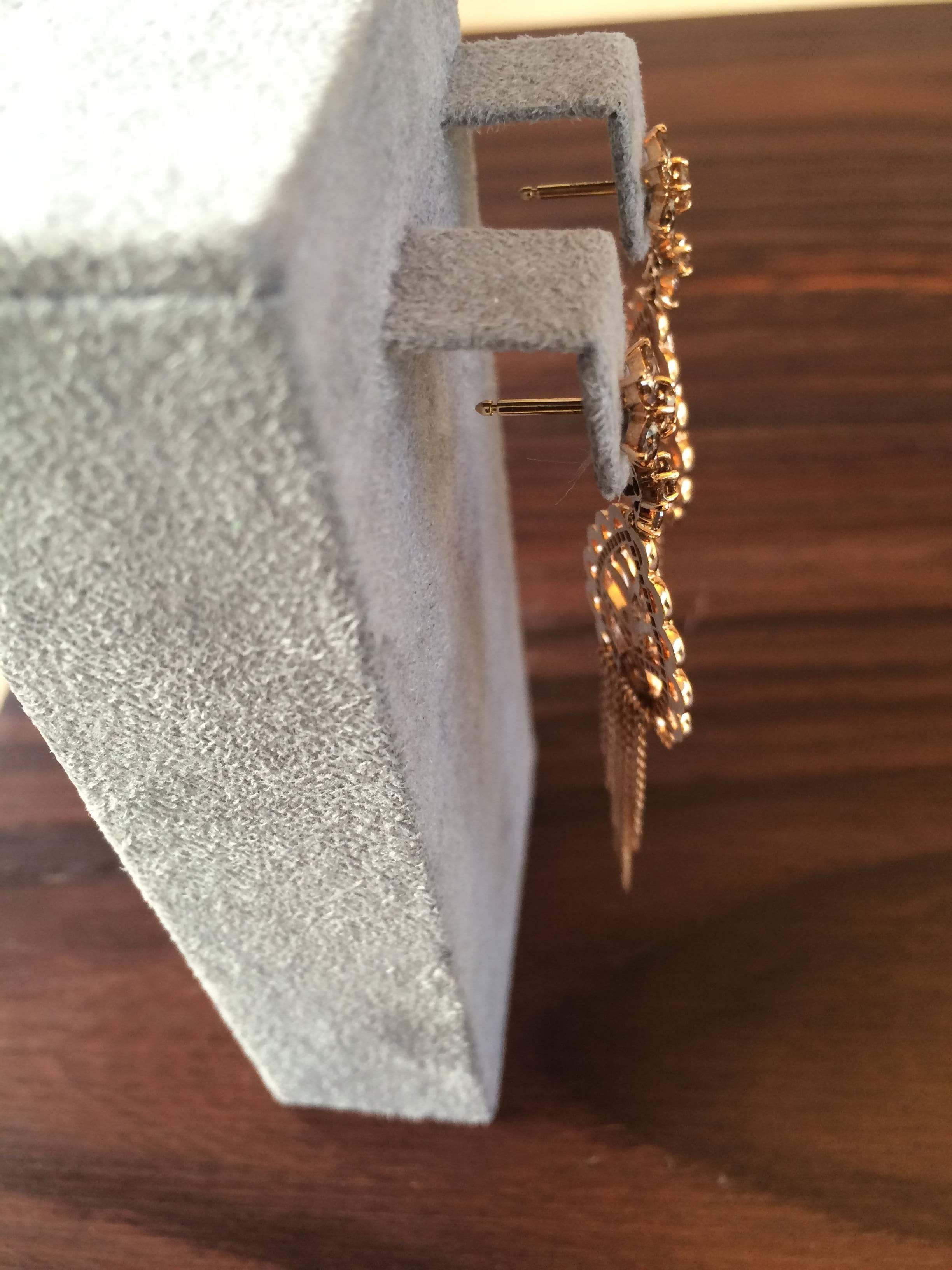 Ana de Costa Cognac Diamond Rose Gold Paisley Drop Chain Tassel Earrings (Rundschliff) im Angebot