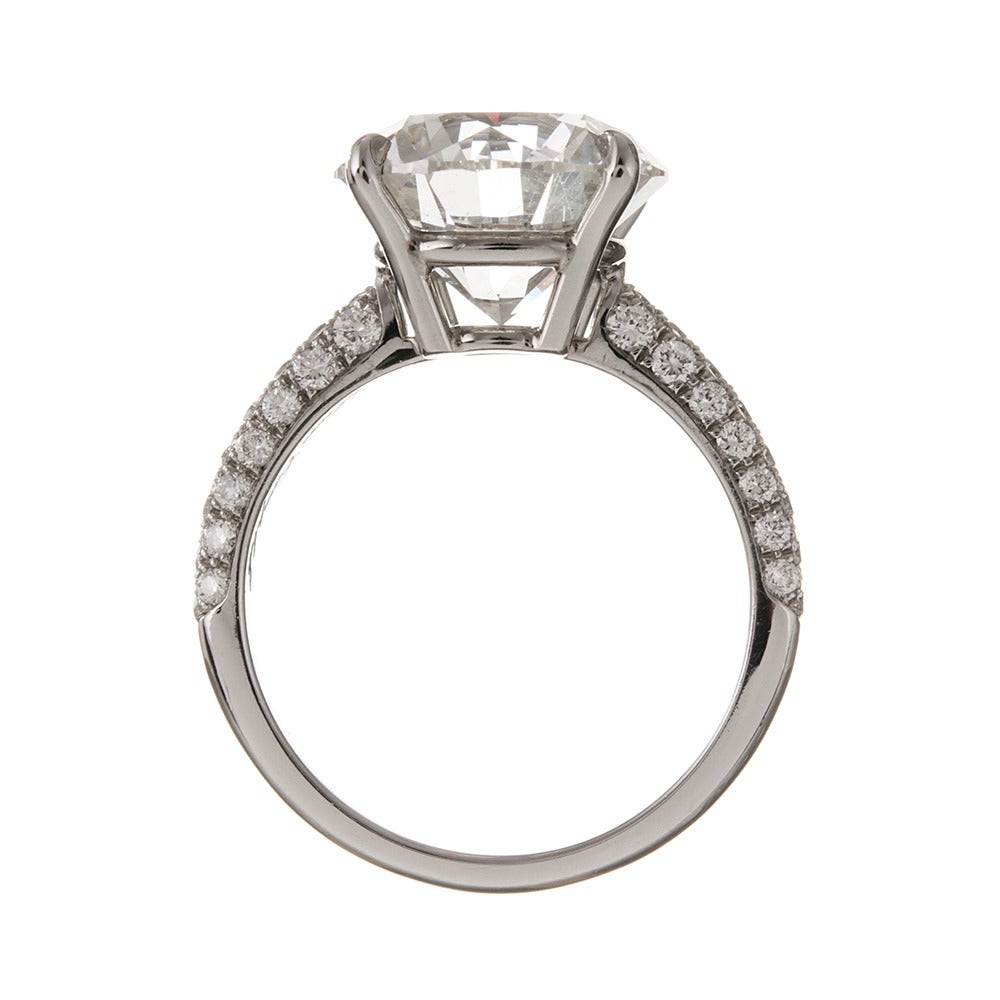 5.49 Carat Diamond Platinum Solitaire Ring In Excellent Condition In Carmel-by-the-Sea, CA