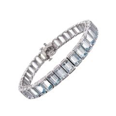 27.05 Carat Aquamarine Platinum Line Bracelet