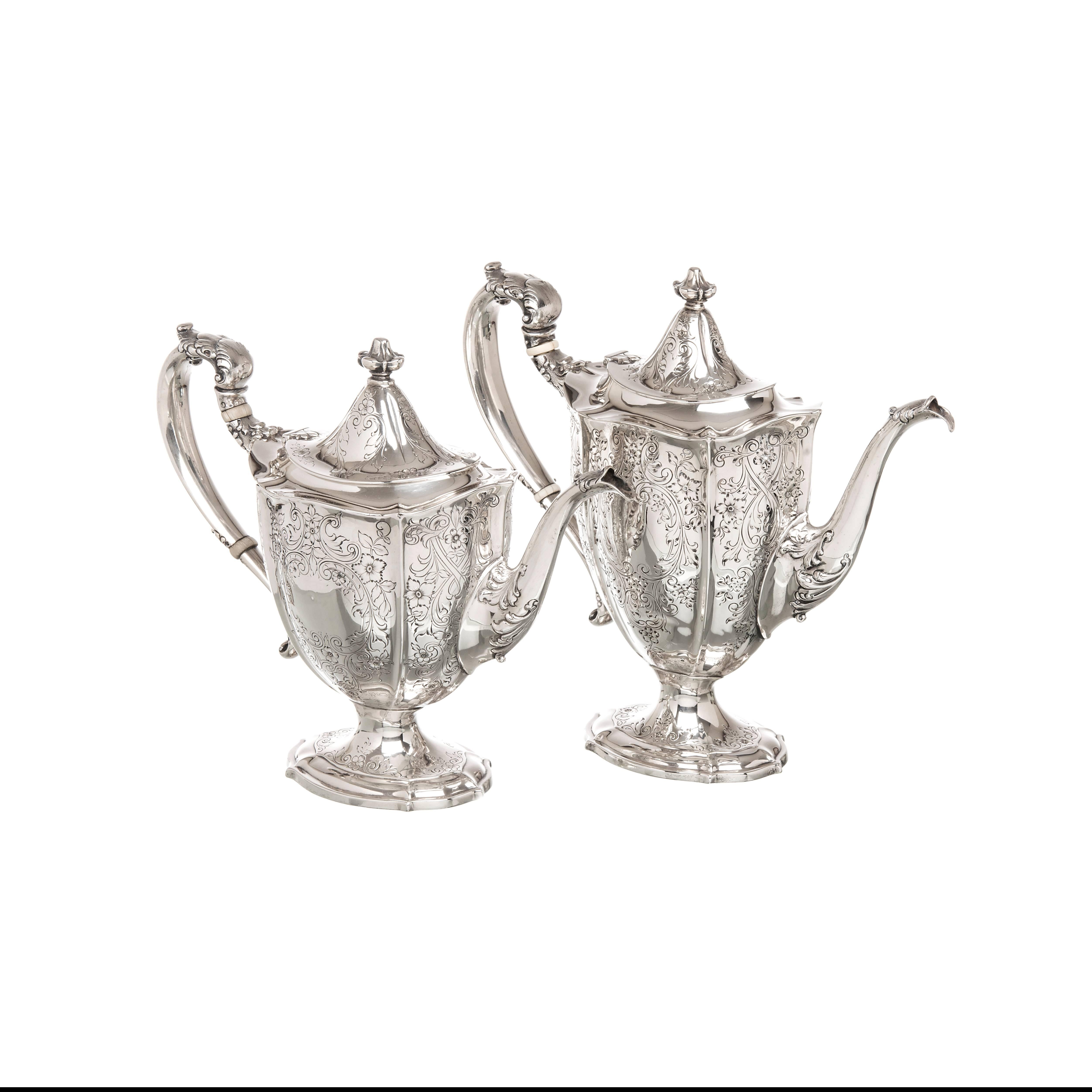 Achtteiliges Teeservice aus Sterlingsilber für „Hardy & Hayes Co.“ 1