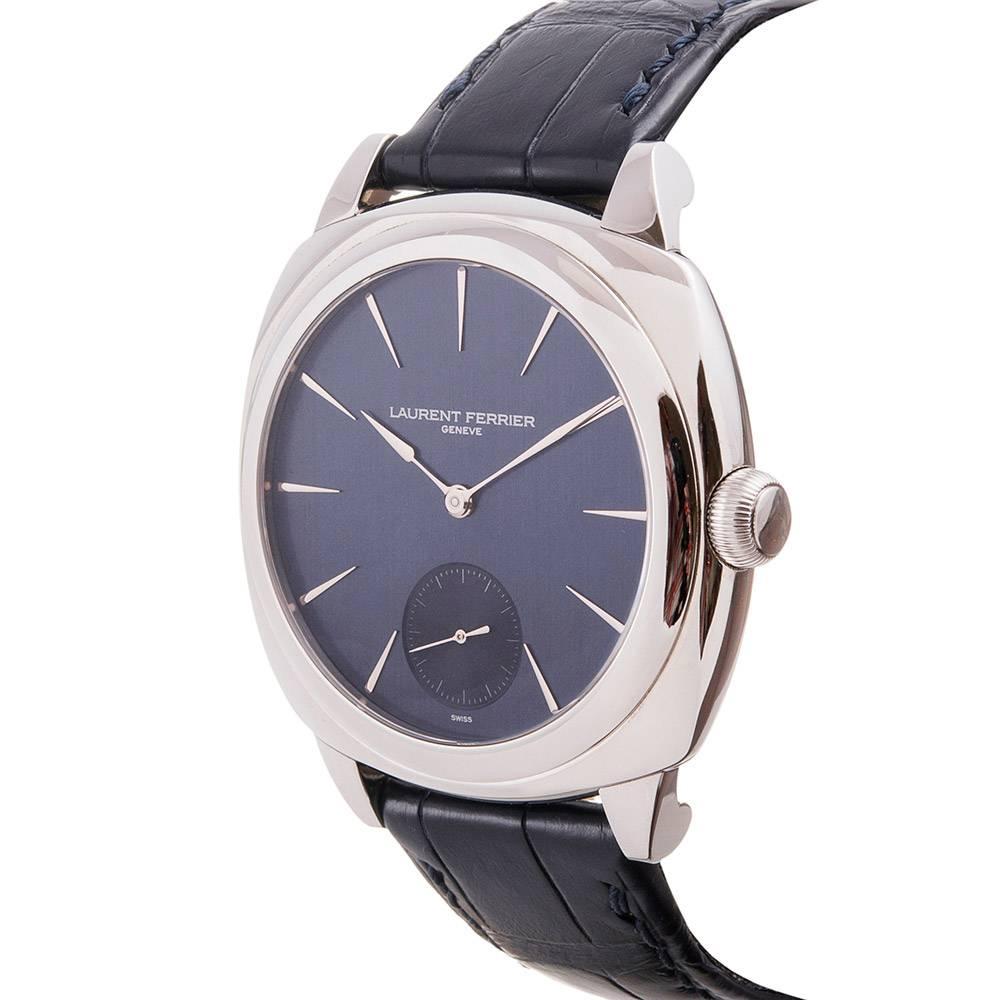 This watch represents the evolution of Laurent Ferrier’s designs and a more modern rendering of his classic aesthetics. The Galet Square in stainless steel is a sportier look, while maintaining the exceptional watchmaking techniques that make Mr.