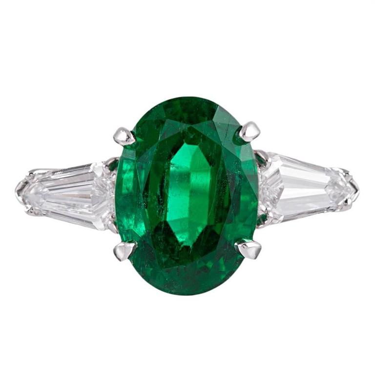 3.49 Carat Emerald Shield Diamond Platinum Ring For Sale at 1stdibs