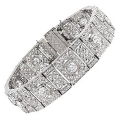 Platinum Art Deco 10.25 Carat Diamond Filigree Bracelet