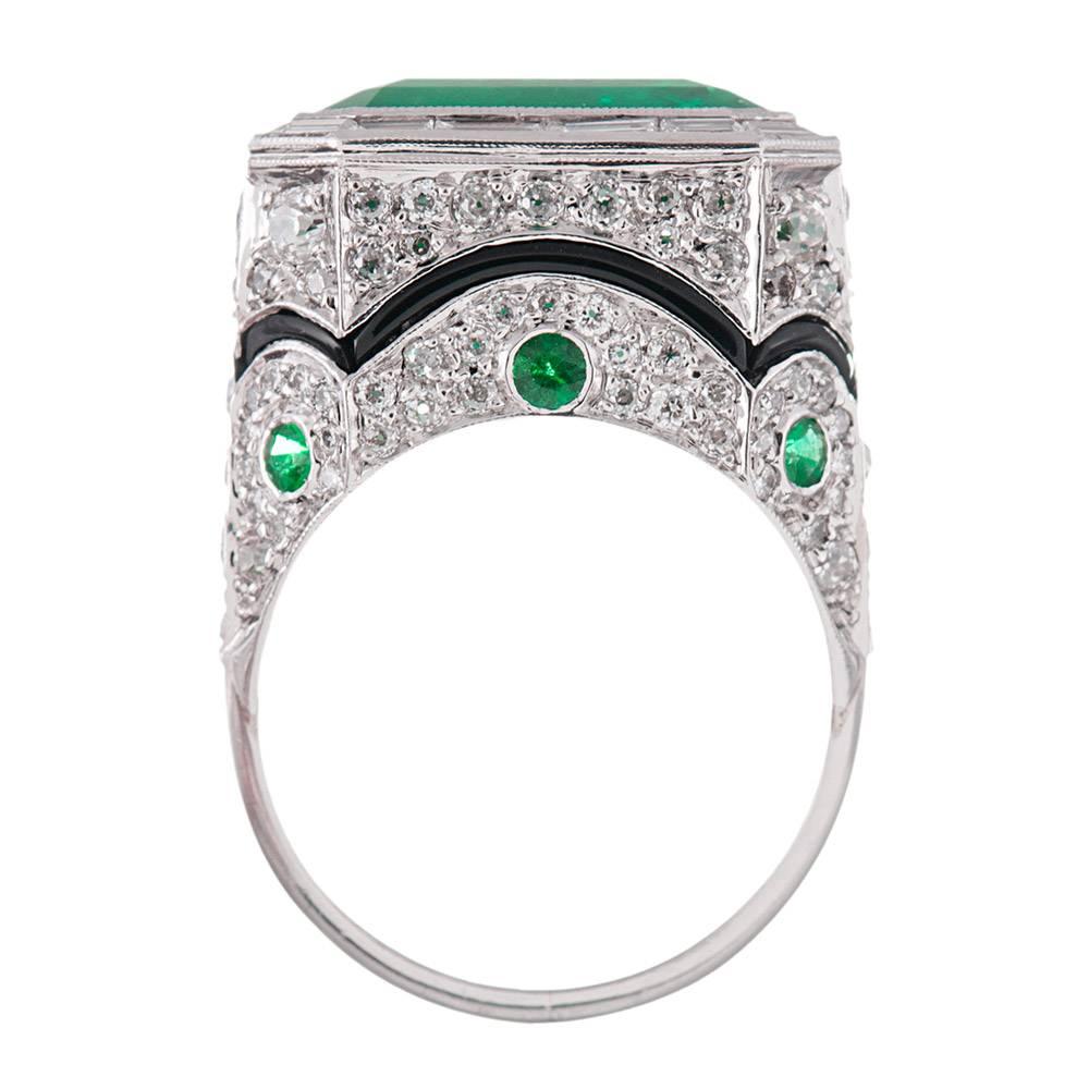Women's or Men's Important 15.35 Carat Colombian Emerald Ring