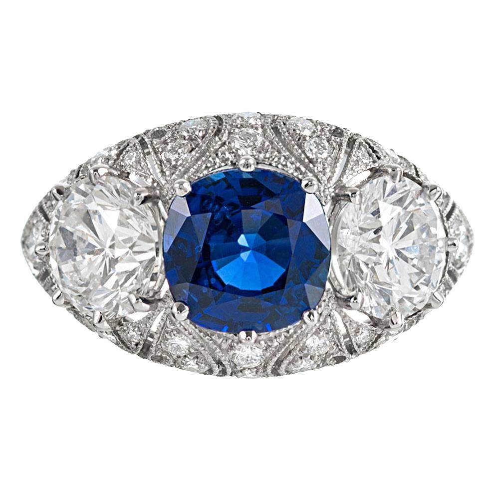Sapphire Diamond Three-Stone Ring For Sale