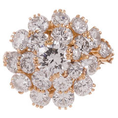 Van Cleef & Arpels Diamond Gold Flower Cluster Ring