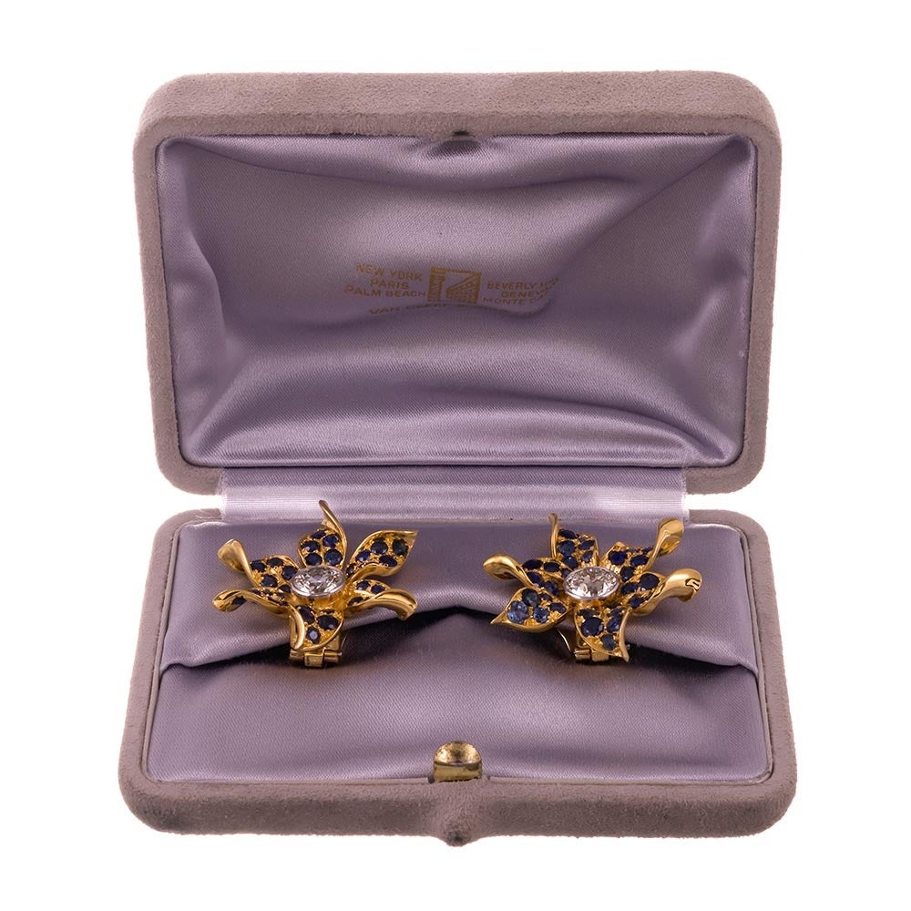 Women's Van Cleef & Arpels Sapphire Diamond Gold Flower Earrings