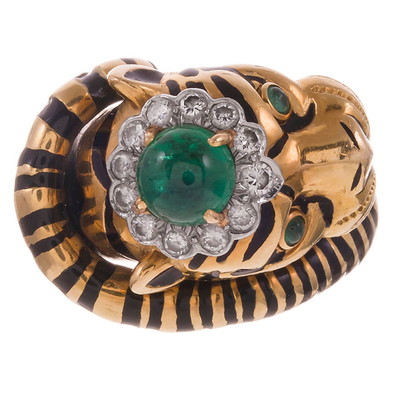 A tiger wearing an emerald-and-diamond hat… this ring can’t help but make you smile! The playful theme is enhanced by the skilled design and structure of this fine piece. It’s like a mini sculpture that can be carried with you everywhere! 

Made