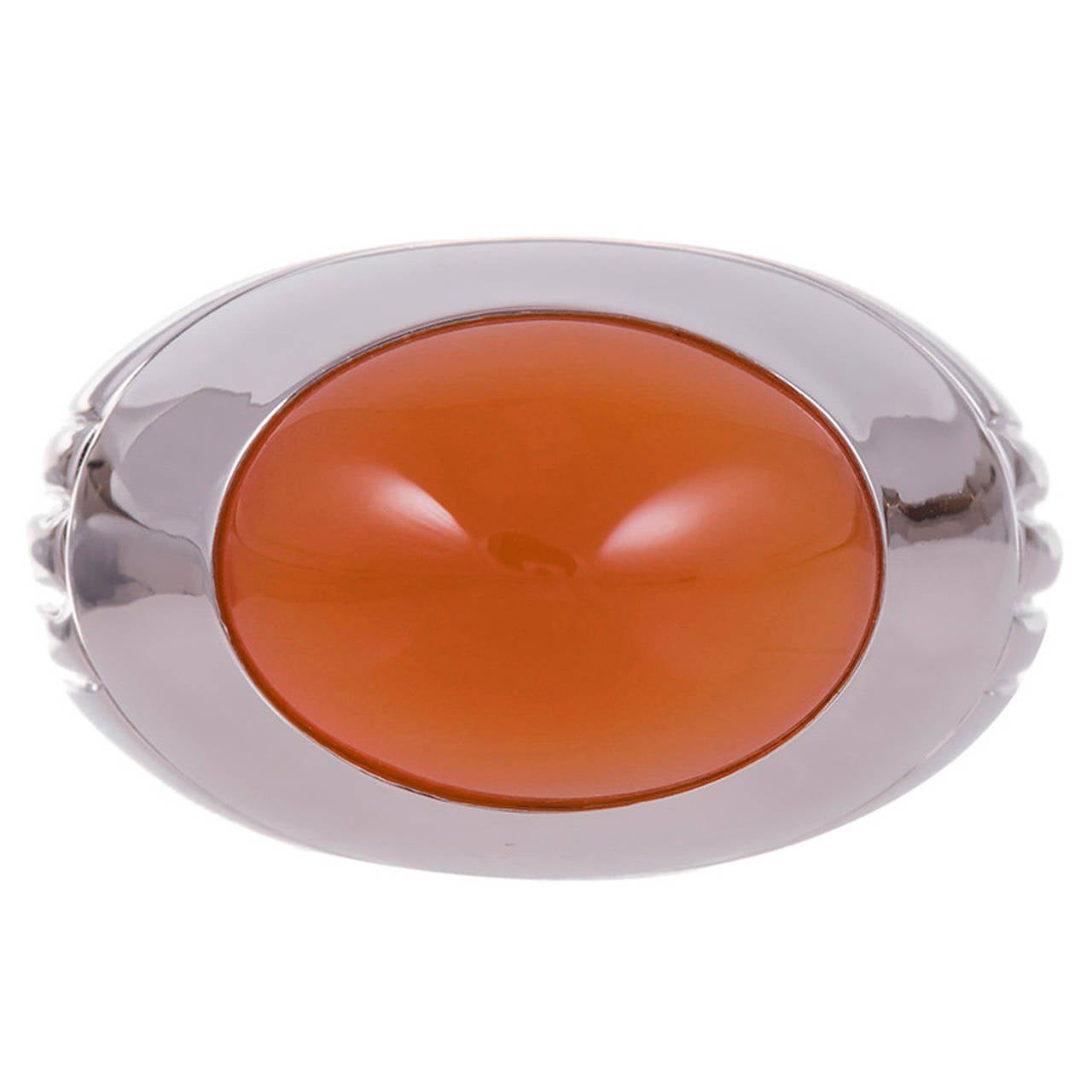 1980s Boucheron Cabochon Carnelian Gold Dome Ring For Sale