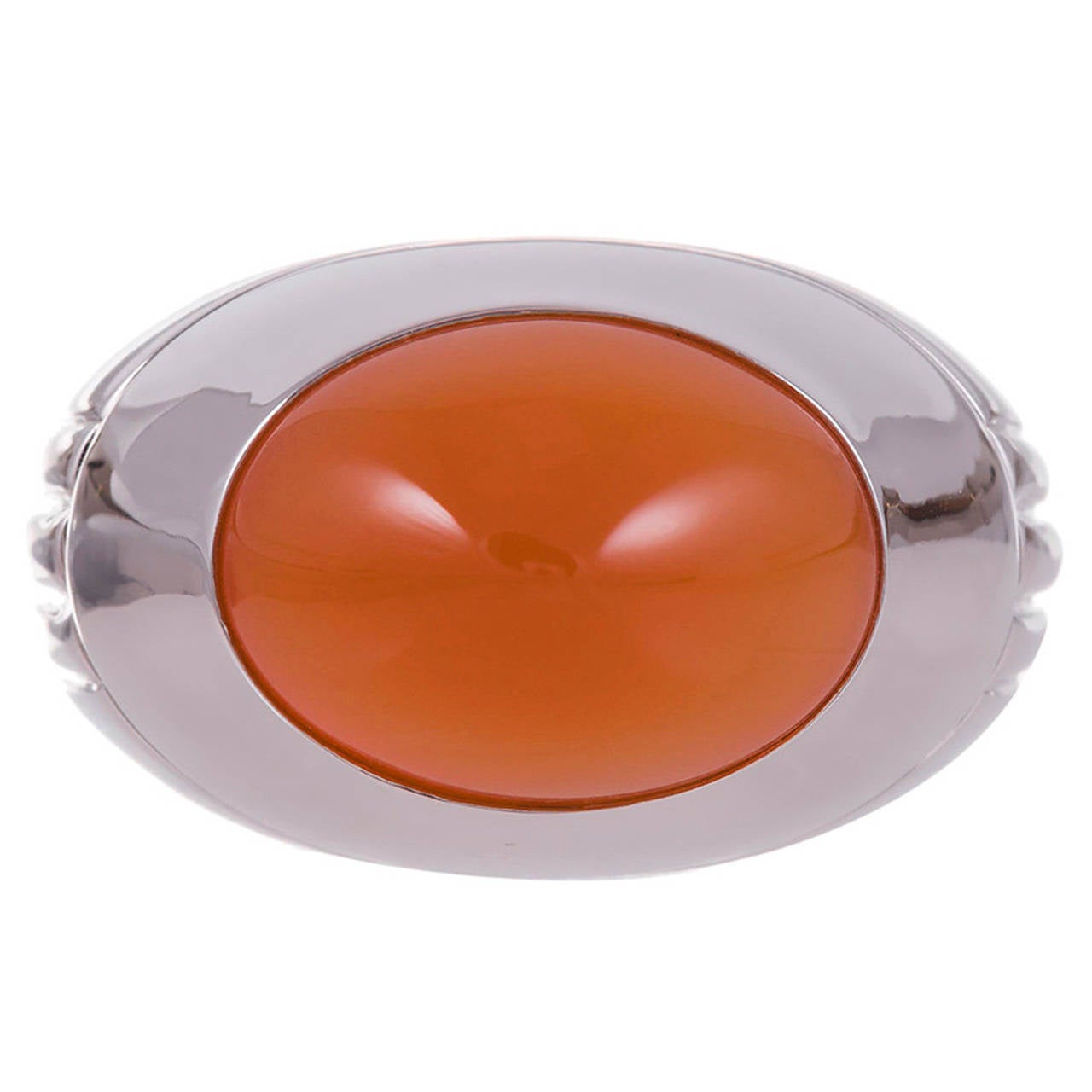 1980s Boucheron Cabochon Carnelian Gold Dome Ring