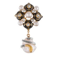 French Victorian Enamel Natural Pearl Diamond yellow gold Brooch