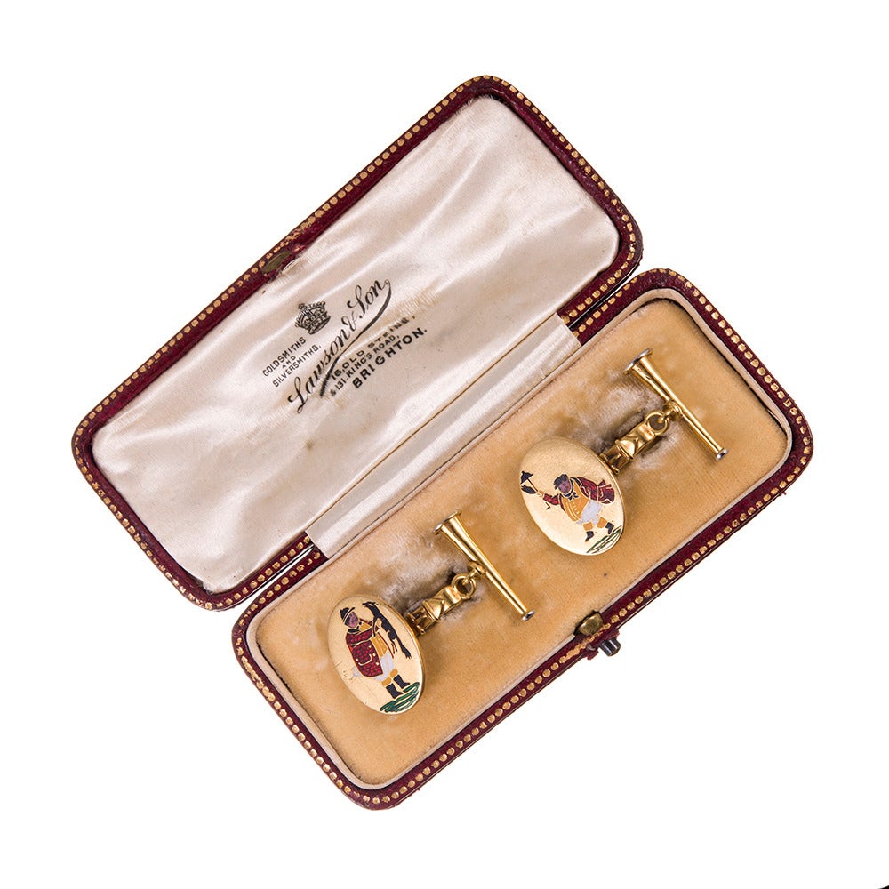 Crafted of 18k yellow gold, these cufflinks offer a host of unique details: A horn, a buckle and a jolly chap enjoying the hunt. These whimsical original Victorian creations would mae a very special holiday treat of the hunter in your life!