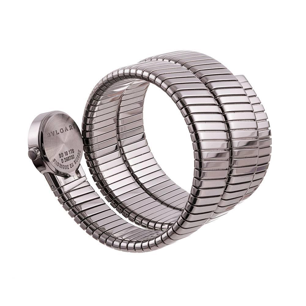 Made of stainless steel and guarded in excellent original condition, this iconic Bulgari design coils around your wrist in a serpentine display that bridges the gap between a timepiece and a piece of fine jewelry. 