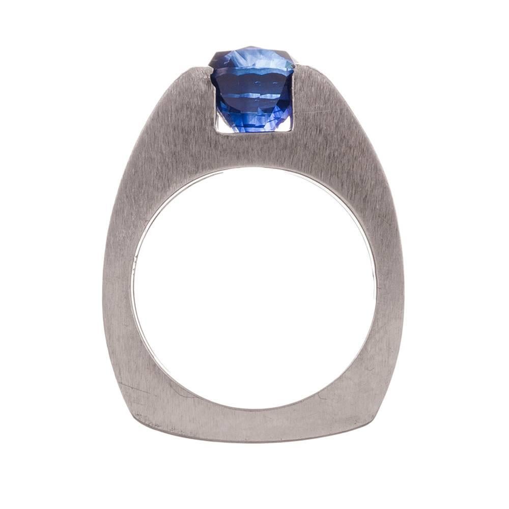 Women's 5.06 Carat Sapphire Diamond platinum Contemporary Ring