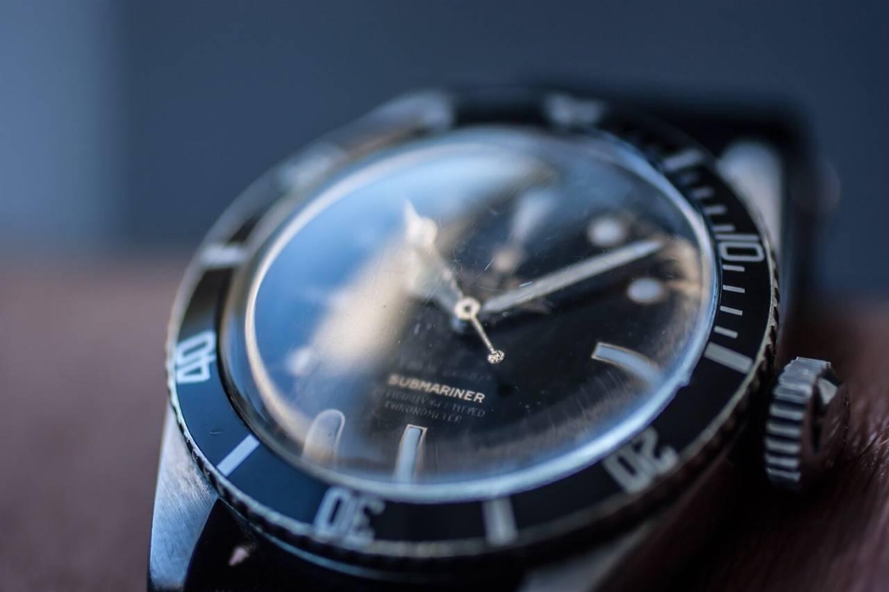Rolex Stainless Steel Submariner 4 Line Ghost Dial Big Crown Wristwatch Ref 6538 In Excellent Condition In Carmel-by-the-Sea, CA