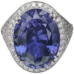 Magnificent color-change natural sapphire Diamond Platinum Ring